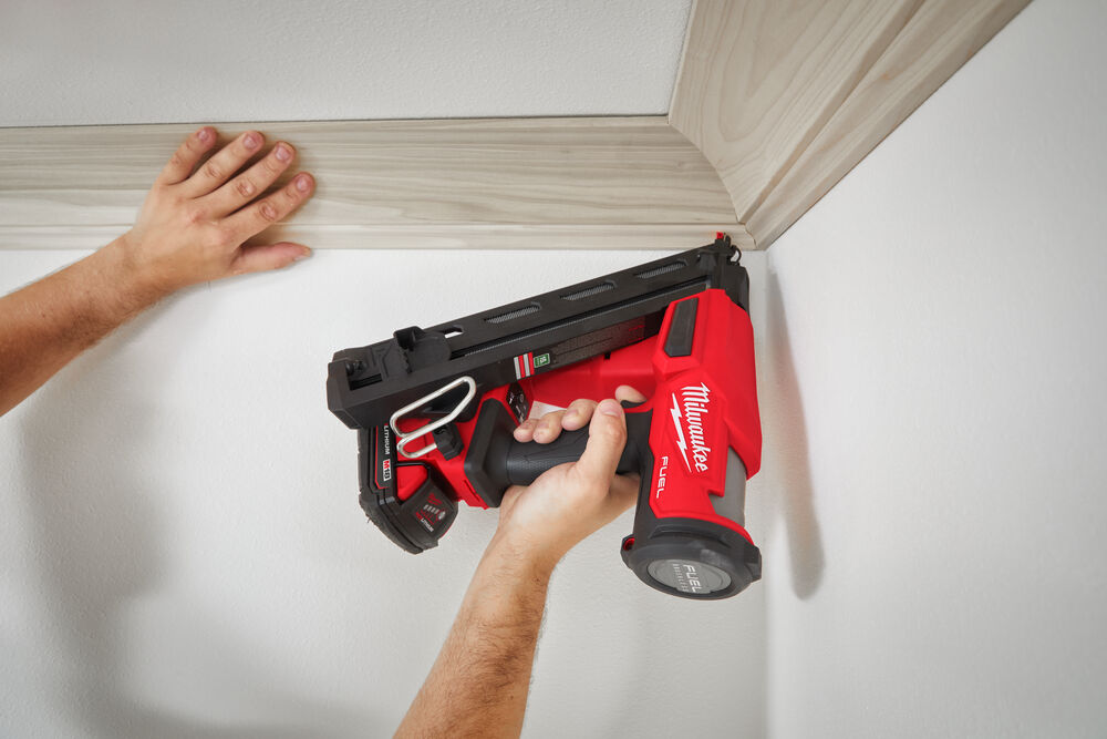 Milwaukee M18-FN15 GA afwerk tacker