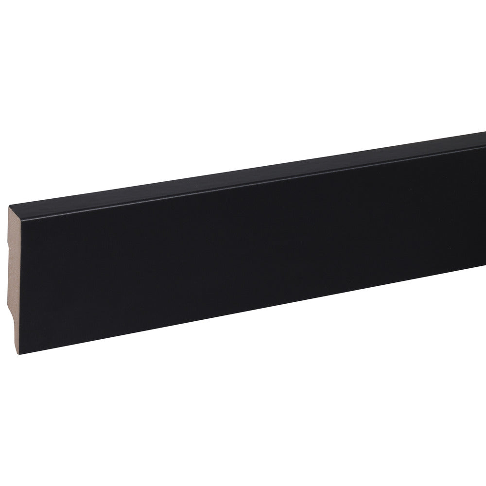 Plint Zwart 18x80x2400mm 70% PEFC-772057
