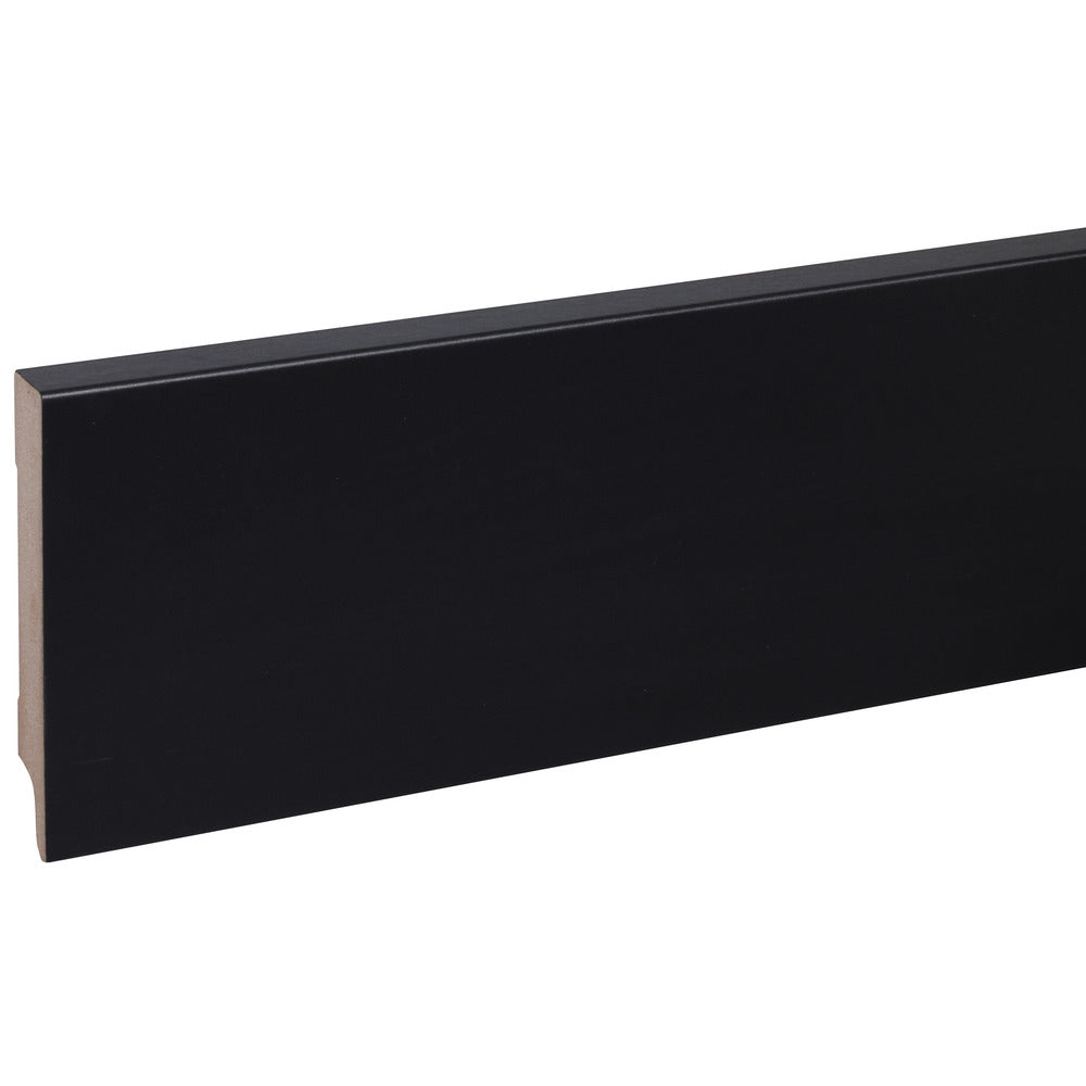 Plint Zwart 18x120x2400mm 70% PEFC-772058