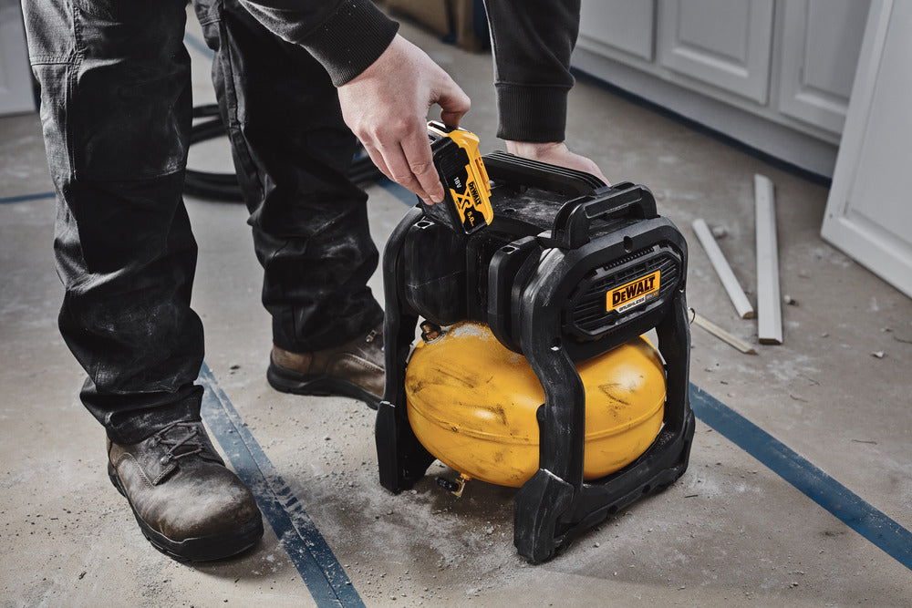 DeWALT Compressor DCC1018N-XJ 18V XR Zonder Accu en Lader-848704