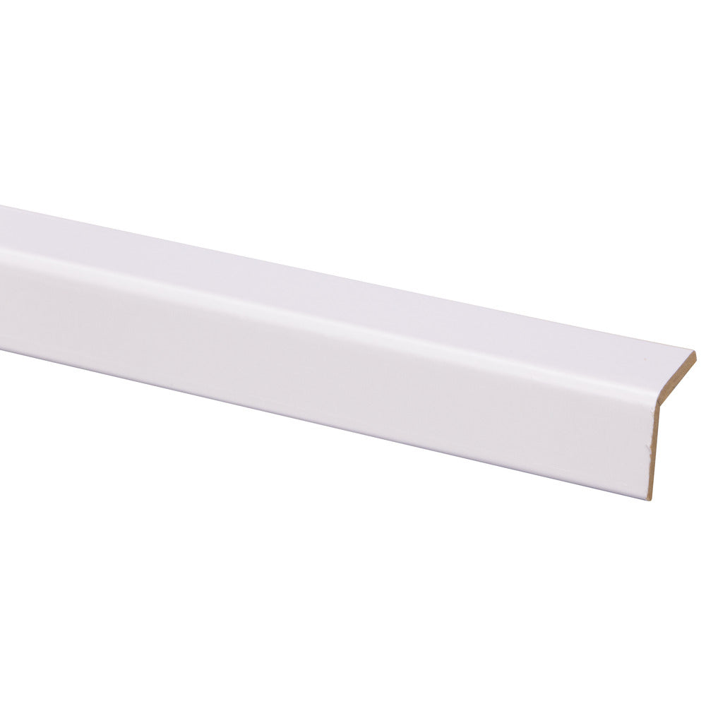 Hoeklat MDF Folie Wit 28x28x2600mm 70% PEFC-899665