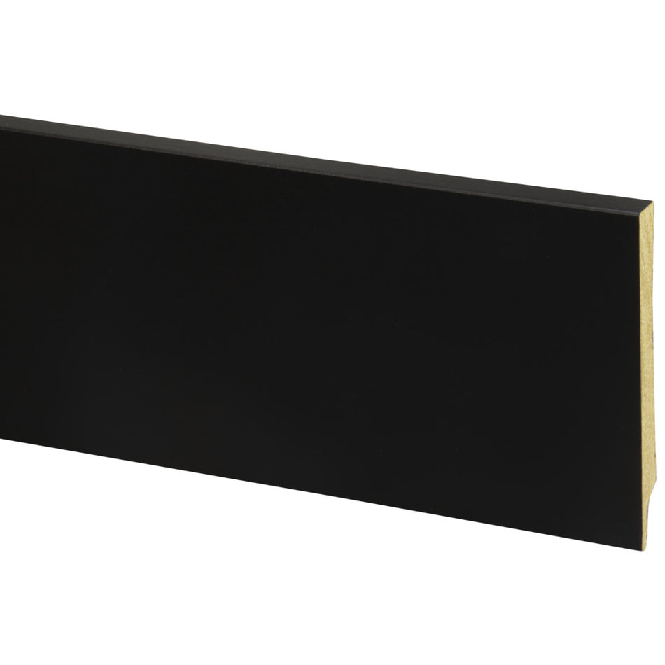 Plint Zwart Ommanteld 70% PEFC-899740