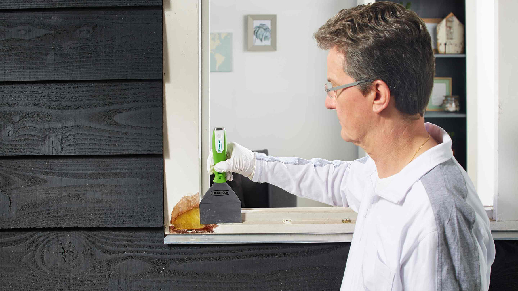 Kozijn repareren met epoxy
